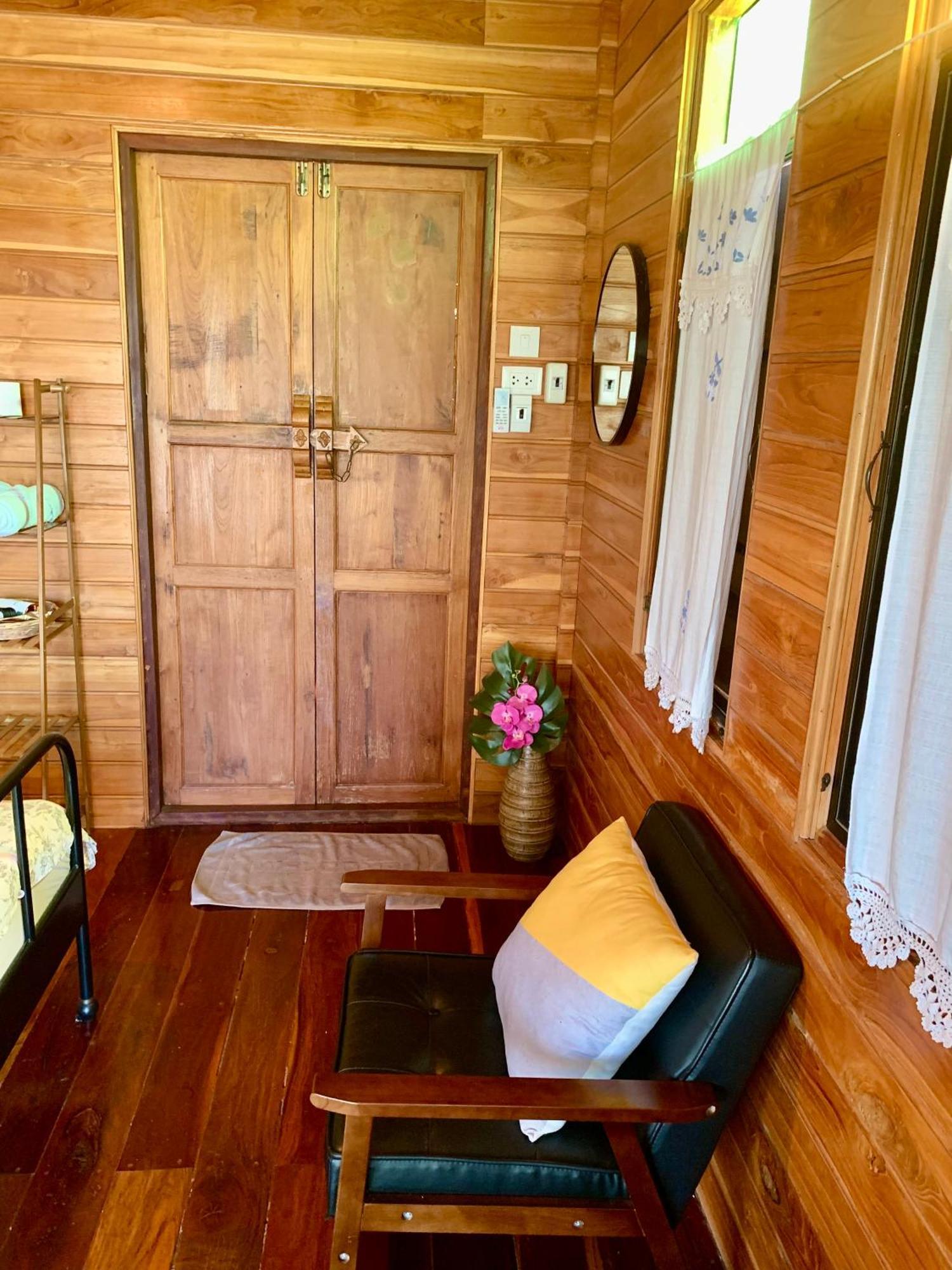 Rang Robin Farmstay For 4 With Pool Ban Wang Muang Екстер'єр фото